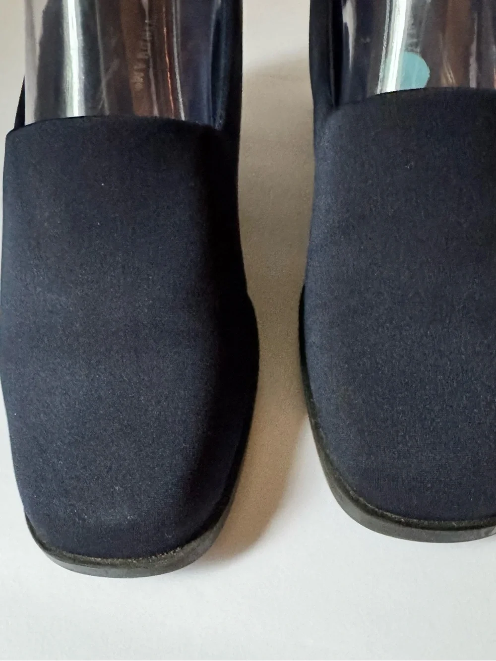 Windham Women’s Size 6.5 Navy Blue Fabric Pumps Slip On Low Block Heel Shoe